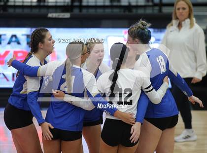 Thumbnail 1 in Harrison vs. Valley View (AAA 5A Quarterfinal Playoff) photogallery.
