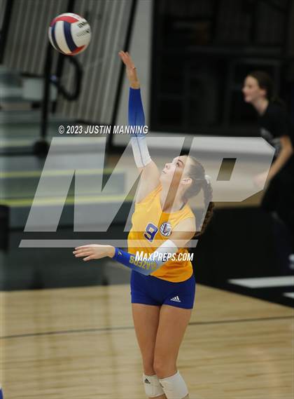Thumbnail 2 in Harrison vs. Valley View (AAA 5A Quarterfinal Playoff) photogallery.
