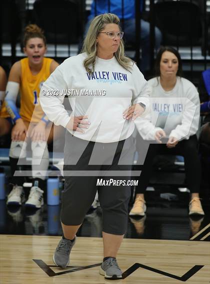 Thumbnail 2 in Harrison vs. Valley View (AAA 5A Quarterfinal Playoff) photogallery.