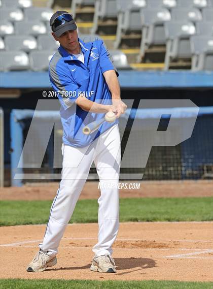 Thumbnail 3 in Darien @ Norwich Free Academy photogallery.