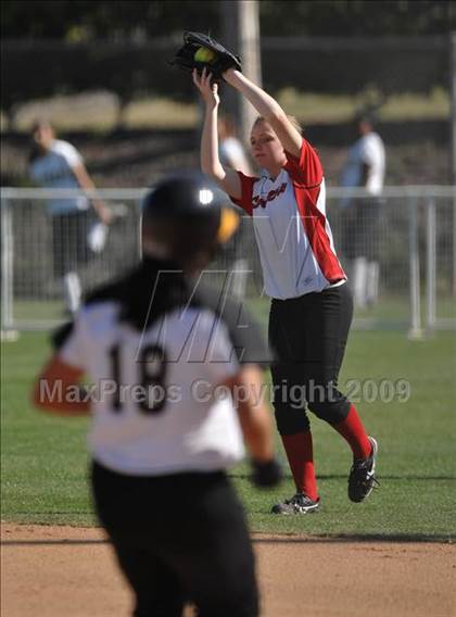 Thumbnail 3 in Lutheran vs. Foothill (Woodbridge Classic) photogallery.