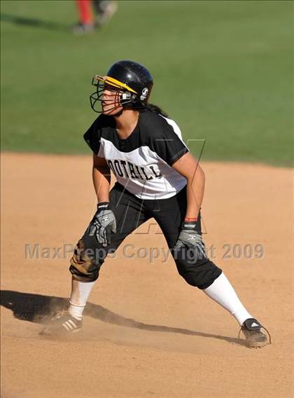 Thumbnail 1 in Lutheran vs. Foothill (Woodbridge Classic) photogallery.