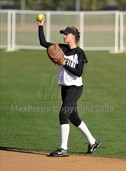 Thumbnail 2 in Lutheran vs. Foothill (Woodbridge Classic) photogallery.