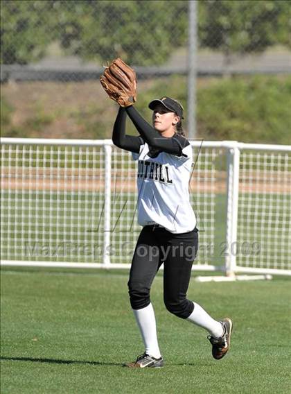 Thumbnail 2 in Lutheran vs. Foothill (Woodbridge Classic) photogallery.