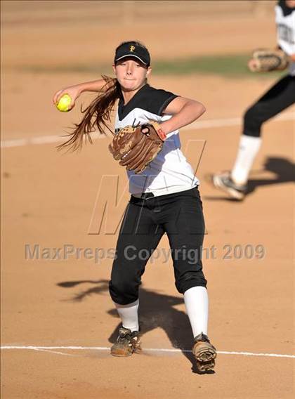 Thumbnail 3 in Lutheran vs. Foothill (Woodbridge Classic) photogallery.