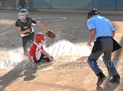 Thumbnail 1 in Lutheran vs. Foothill (Woodbridge Classic) photogallery.