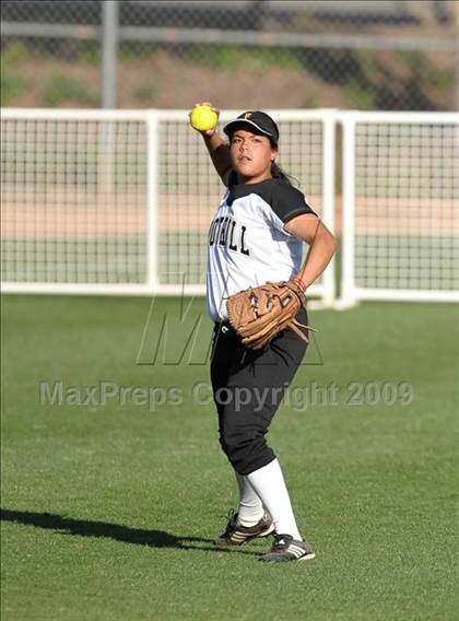 Thumbnail 2 in Lutheran vs. Foothill (Woodbridge Classic) photogallery.