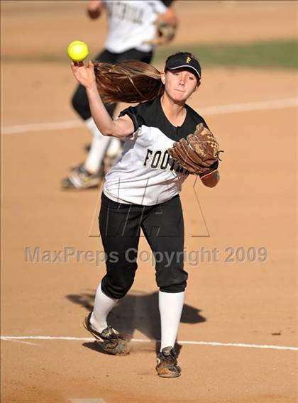 Thumbnail 2 in Lutheran vs. Foothill (Woodbridge Classic) photogallery.