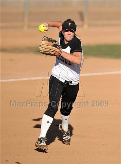 Thumbnail 3 in Lutheran vs. Foothill (Woodbridge Classic) photogallery.