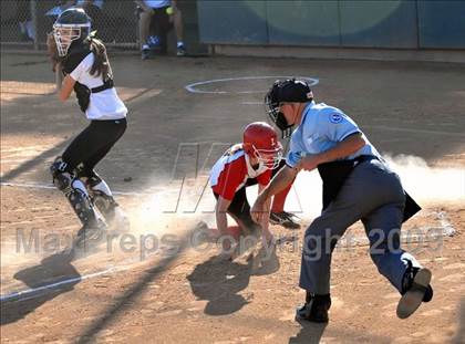 Thumbnail 2 in Lutheran vs. Foothill (Woodbridge Classic) photogallery.