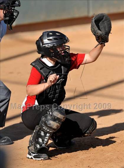 Thumbnail 2 in Lutheran vs. Foothill (Woodbridge Classic) photogallery.