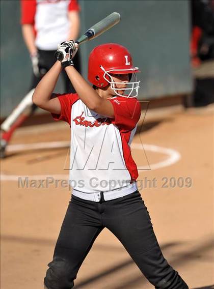 Thumbnail 3 in Lutheran vs. Foothill (Woodbridge Classic) photogallery.