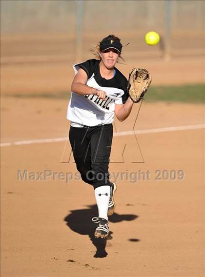 Thumbnail 3 in Lutheran vs. Foothill (Woodbridge Classic) photogallery.