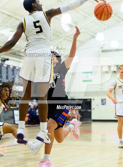 Thumbnail 3 in Santa Teresa vs. Menlo School photogallery.