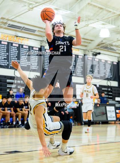 Thumbnail 3 in Santa Teresa vs. Menlo School photogallery.