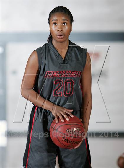 Thumbnail 1 in Kennedy [John F.] vs College Park (MLK-Shootout) photogallery.