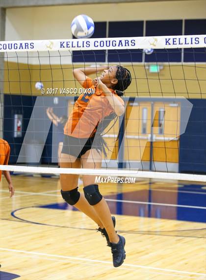 Thumbnail 3 in Copper Canyon vs Kellis photogallery.