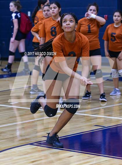Thumbnail 3 in Copper Canyon vs Kellis photogallery.