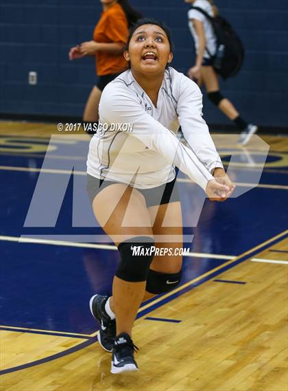 Thumbnail 1 in Copper Canyon vs Kellis photogallery.