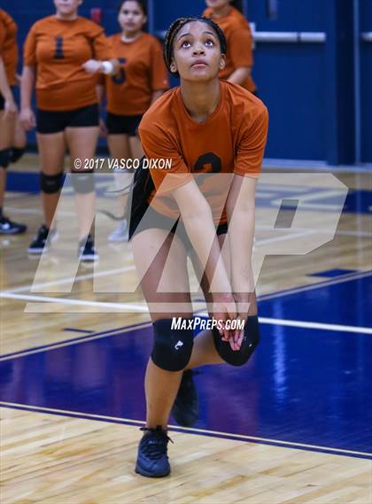 Thumbnail 1 in Copper Canyon vs Kellis photogallery.