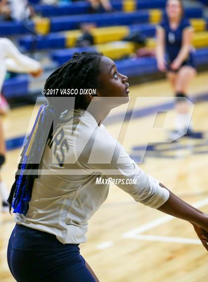 Thumbnail 3 in Copper Canyon vs Kellis photogallery.