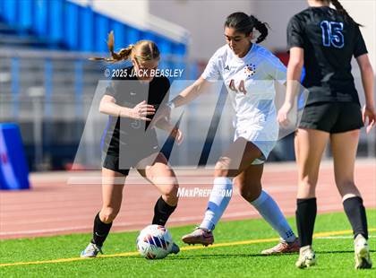 Thumbnail 3 in Salpointe Catholic vs Prescott (AIA 4A Final) photogallery.