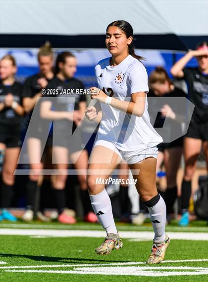 Thumbnail 2 in Salpointe Catholic vs Prescott (AIA 4A Final) photogallery.