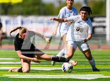 Thumbnail 3 in Salpointe Catholic vs Prescott (AIA 4A Final) photogallery.