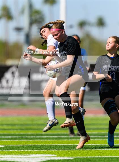 Thumbnail 3 in Salpointe Catholic vs Prescott (AIA 4A Final) photogallery.