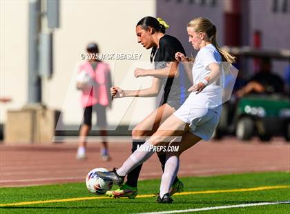Thumbnail 3 in Salpointe Catholic vs Prescott (AIA 4A Final) photogallery.