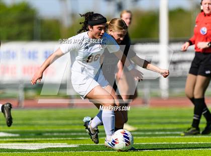 Thumbnail 3 in Salpointe Catholic vs Prescott (AIA 4A Final) photogallery.