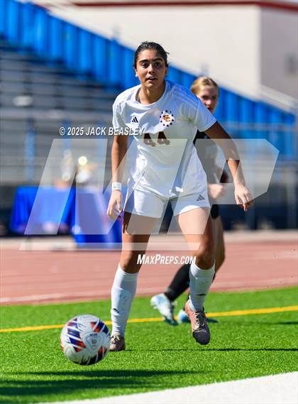 Thumbnail 2 in Salpointe Catholic vs Prescott (AIA 4A Final) photogallery.