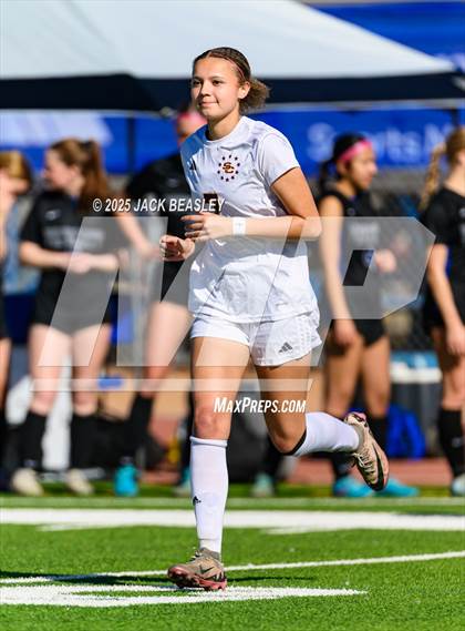 Thumbnail 2 in Salpointe Catholic vs Prescott (AIA 4A Final) photogallery.