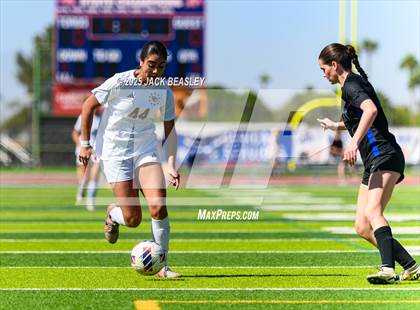 Thumbnail 3 in Salpointe Catholic vs Prescott (AIA 4A Final) photogallery.