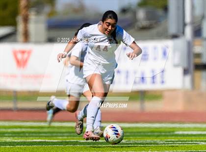 Thumbnail 2 in Salpointe Catholic vs Prescott (AIA 4A Final) photogallery.