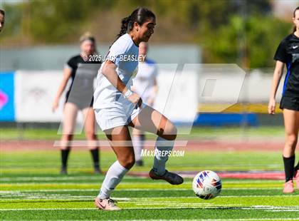 Thumbnail 3 in Salpointe Catholic vs Prescott (AIA 4A Final) photogallery.