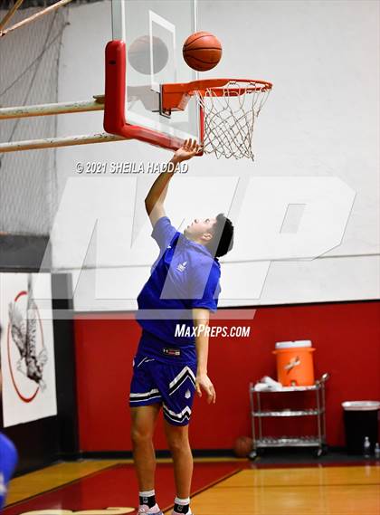 Thumbnail 1 in IMG Academy Blue @ Oldsmar Christian (Oldsmar Preseason Classic) photogallery.
