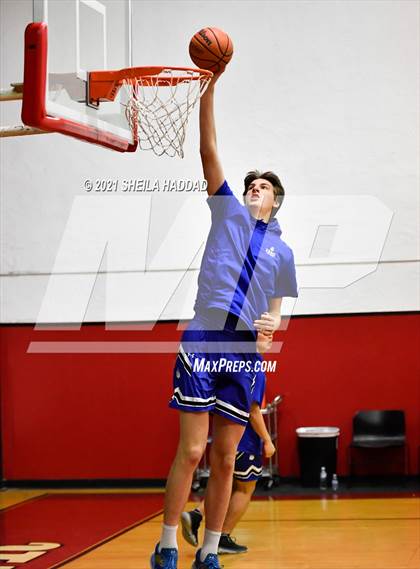 Thumbnail 3 in IMG Academy Blue @ Oldsmar Christian (Oldsmar Preseason Classic) photogallery.