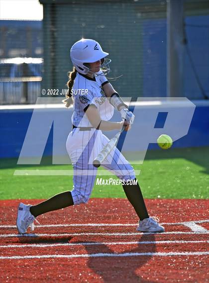 Thumbnail 2 in Bartlett vs North Zulch (UIL 1A Regional Semifinal Playoff) photogallery.