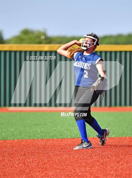 Thumbnail 1 in Bartlett vs North Zulch (UIL 1A Regional Semifinal Playoff) photogallery.