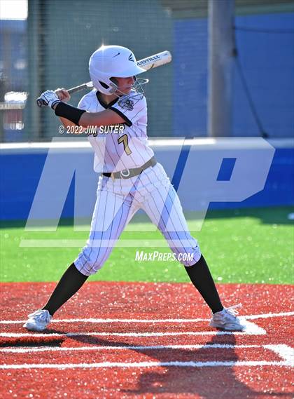Thumbnail 3 in Bartlett vs North Zulch (UIL 1A Regional Semifinal Playoff) photogallery.