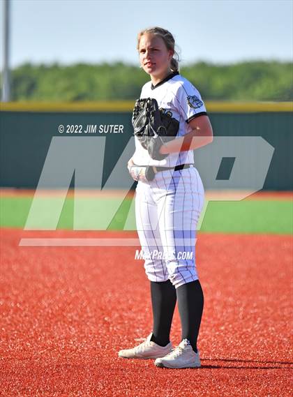 Thumbnail 2 in Bartlett vs North Zulch (UIL 1A Regional Semifinal Playoff) photogallery.