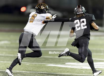 Thumbnail 3 in Central vs. Cardinal Ritter College Prep (MSHSAA Class 5 Round 3) photogallery.