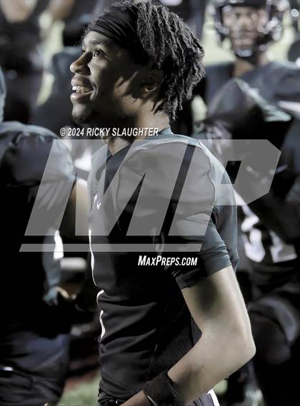 Thumbnail 1 in Central vs. Cardinal Ritter College Prep (MSHSAA Class 5 Round 3) photogallery.