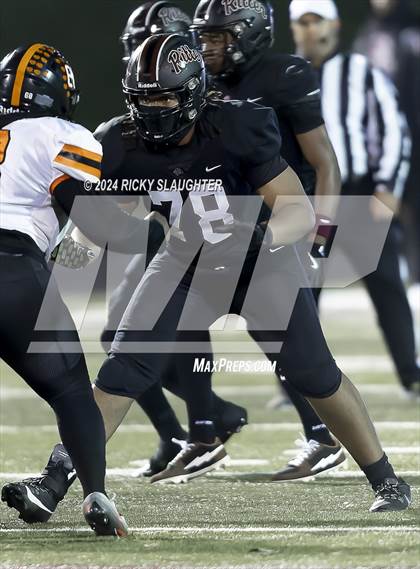 Thumbnail 2 in Central vs. Cardinal Ritter College Prep (MSHSAA Class 5 Round 3) photogallery.