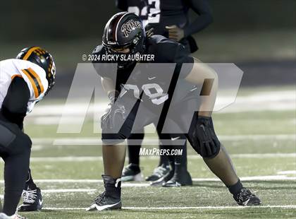 Thumbnail 3 in Central vs. Cardinal Ritter College Prep (MSHSAA Class 5 Round 3) photogallery.