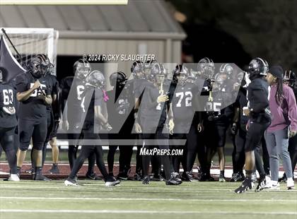 Thumbnail 2 in Central vs. Cardinal Ritter College Prep (MSHSAA Class 5 Round 3) photogallery.