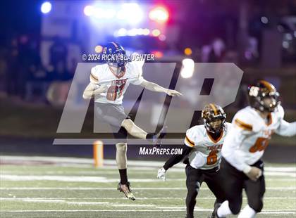 Thumbnail 2 in Central vs. Cardinal Ritter College Prep (MSHSAA Class 5 Round 3) photogallery.
