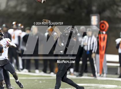 Thumbnail 2 in Central vs. Cardinal Ritter College Prep (MSHSAA Class 5 Round 3) photogallery.
