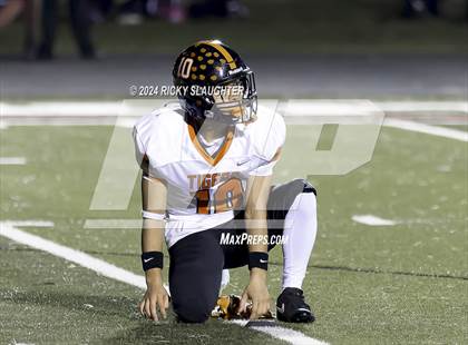 Thumbnail 1 in Central vs. Cardinal Ritter College Prep (MSHSAA Class 5 Round 3) photogallery.